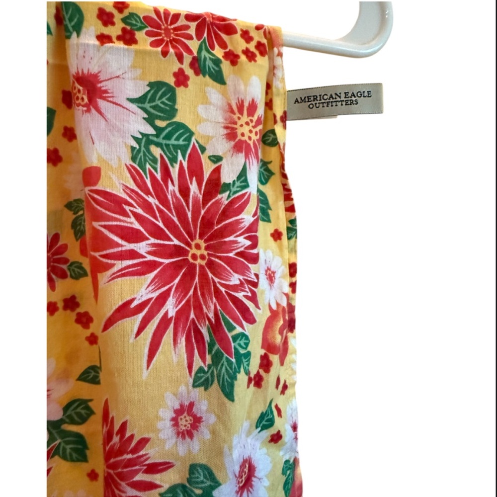 American Eagle Outfitters Lotus Flora Print 100% Cotton Sarong/Wrap/Scarf ⭐️